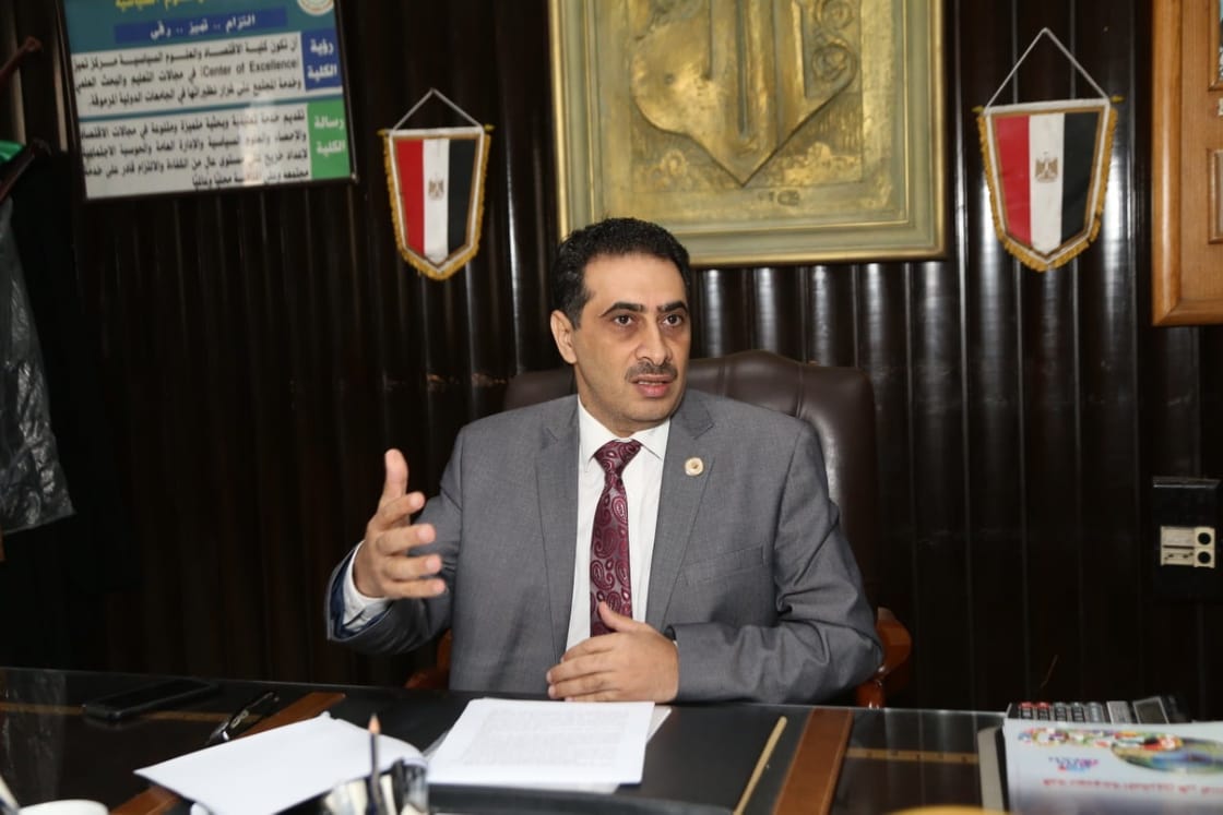 مسيرة قيادية، أكاديمية، ومجتمعية